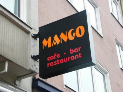 Фото: Mango